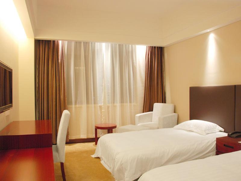 Starway Ganyuan Hotel